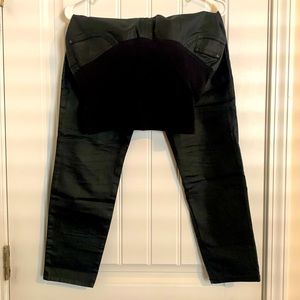 Indigo blue maternity jeans, size M